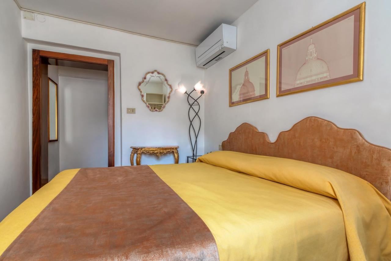 Hotel Casa Boccassini Venedig Exterior foto